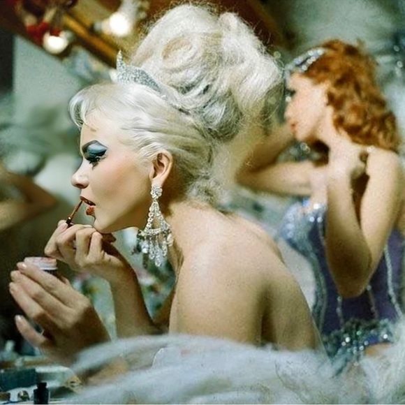 Meet your Posher, Bea - Picture 1 of 1